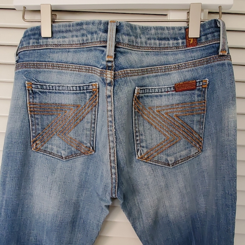 Jeans - Picture 3 of 4